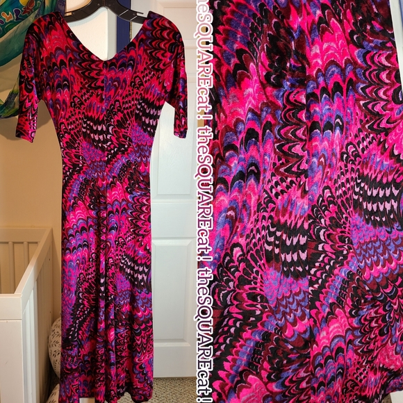π¦Wings of a Butterfly Betsey Johnson Velvet Dress - Picture 7 of 7